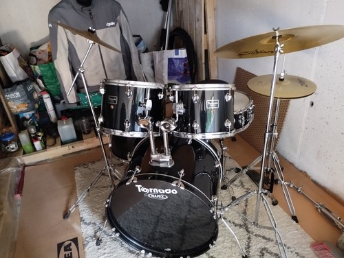 Batterie tornado mapex - by,